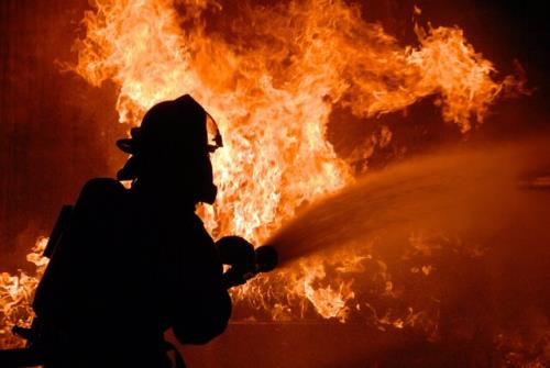 سطح تعدادی از مواد شیمیایی خطرناك در بدن آتش نشانان بالاتر است