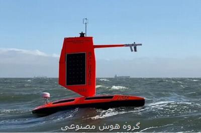 ثبت تصاویری از داخل توفان سهمگین با پهپاد موج سوار