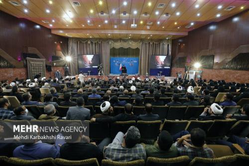 نخبگان فردا با رئیس جمهور دیدار می کنند