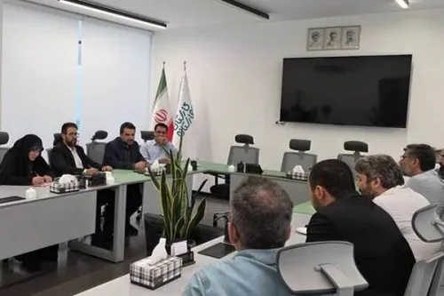 پیوند صنایع خلاق با زیست بوم میکروالکترونیک در میکروخلاق