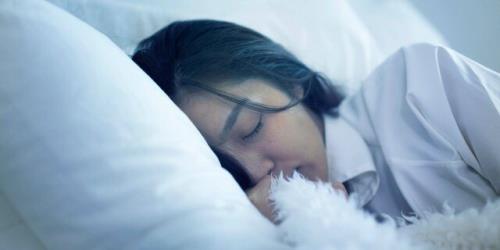 مغز چطور هنگام خواب دیدن بدن را فلج می كند؟